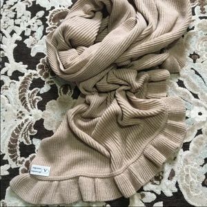 Alexandra Morellini Blanket/shawll style scarf